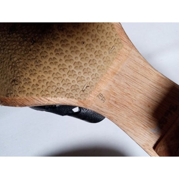 Vintage BCBG Wood and Leather Sandal Heels Size EU 37 (US 7B)‎ - Picture 5 of 9